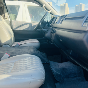 Coaster Hi-ace Van 13 Seats Hiace d'occasion à vendre - Product Image 3