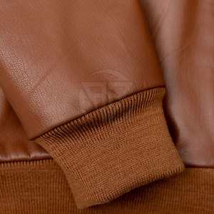 Sweat à capuche en cuir de qualité supérieure avec doublure douce au toucher et design extérieur poli, look moderne, sensation confortable, écologique et léger - Product Image 4