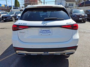 รถ SUV G-L-C 300 ปี 2023 มือสอง สภาพดีเยี่ยม 255 แรงม้า ระบบขับเคลื่อน 4MATIC เกียร์อัตโนมัติ พร้อมส่ง - Product Image 6