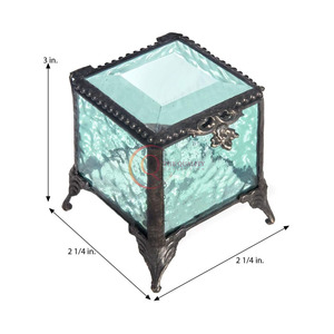 กล่องเงินของที่ระลึกสไตล์วินเทจที่มีดีไซน์ลายดอกไม้ที่ซับซ้อนสำหรับเก็บเครื่องประดับมรดกสืบทอดและความทรงจำที่น่ารักของตกแต่งบ้านที่หรูหรา - Product Image 1