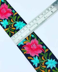 Bordure de ruban brodé floral fait à la main Bordure sexy romantique traditionnelle de luxe pour vêtements et artisanat Style fantaisie - Product Image 2