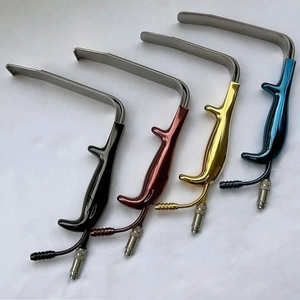 Retractor Quirúrgico Tebbetts con Hoja Aislada y Dientes de Acero Inoxidable de 16.5 cm, Reutilizable, Calidad Premium, Metal Med Corporation - Product Image 1