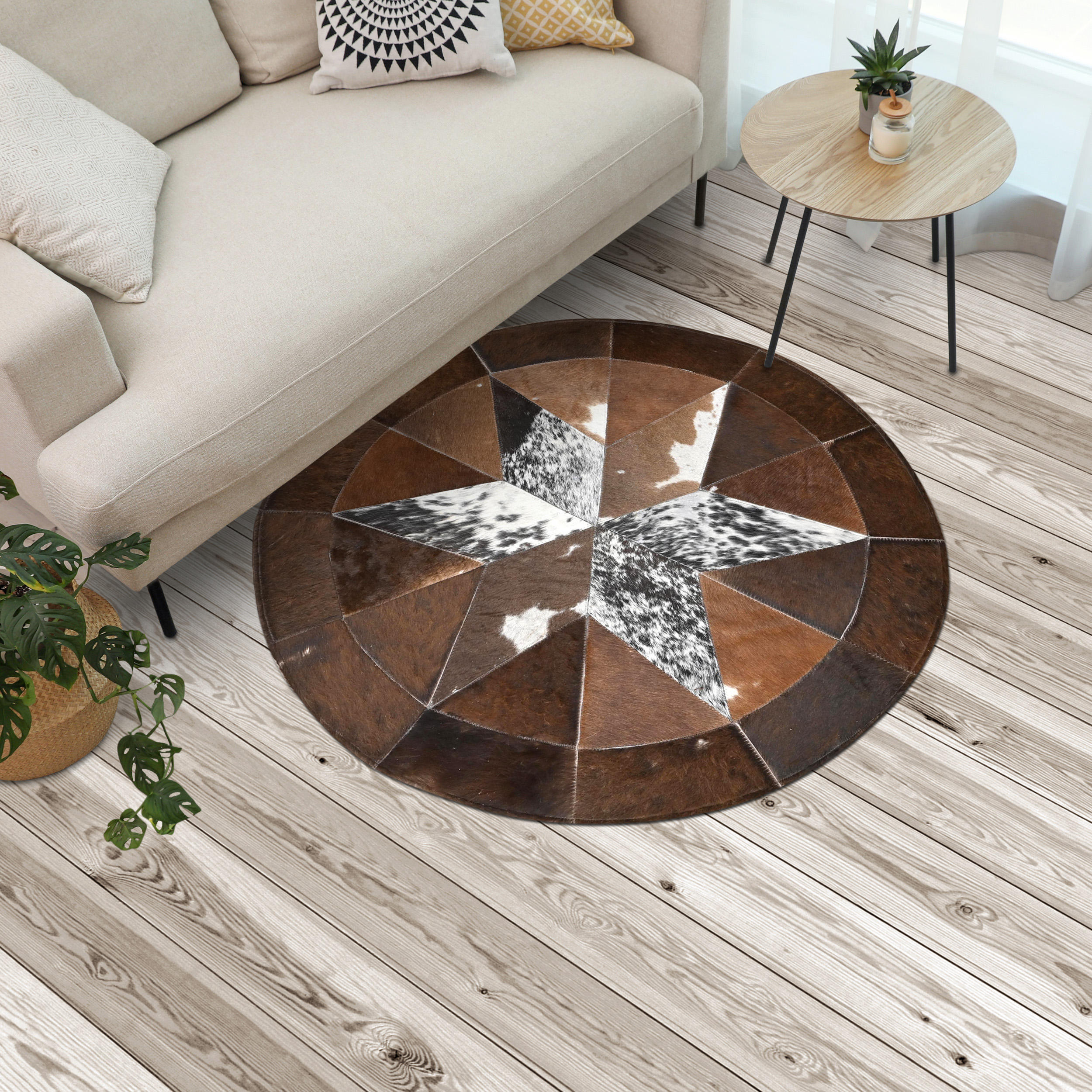 สีน้ำตาล