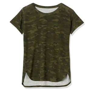 T-shirt minimaliste pour femmes avec un design épuré, un tissu extensible confortable, idéal pour les femmes à la pointe de la mode et le style quotidien - Product Image 6