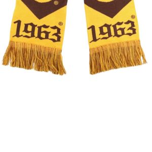 Iota Phi Theta 1963 Bufanda de punto Marrón y dorado Fraternidad Accesorio de invierno Ropa de vida griega con logotipo y extremos de borla - Product Image 6