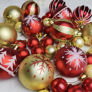 Set di 44 Ornamenti Natalizi in PVC Fatti a Mano, Personalizzati con Cristalli per Feste, Lavorazione Artigianale di Alta Qualità - Product Image 2