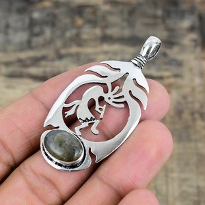 Boho Style 925 Sterling Silver Labradorite Gemstone Pendentif Bijoux À La Main En Argent Pendentif Bijoux Pour Femmes Cadeau De Mariage Pour - Product Image 4