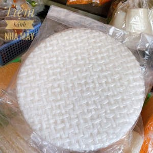 Papier de riz du Vietnam Emballages de riz de tapioca de qualité supérieure pour la cuisine asiatique Rouleaux frais d'exportation Fournisseur en vrac de haute qualité - Product Image 5