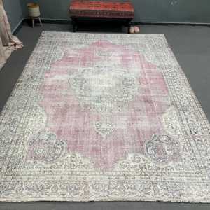 พรมวินเทจตุรกีขนาด 7.9x11 ฟุต พรมขนาดใหญ่ พรมขนสัตว์สีชมพู - Product Image 1