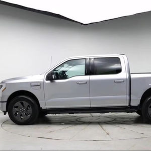 4DR รถปิคอัพ EV ที่ใช้อย่างประณีตพร้อมมอเตอร์คู่4WD ภายในที่ทันสมัยและระยะการขับขี่ที่ยาวนานเพื่อความสะดวกสบายในการขับขี่ - Product Image 1