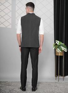 Chaleco Gris Oscuro para Hombre de Calidad de Exportación, Corte Clásico para Bodas, Oficina y Ocasiones Especiales, Disponible al Mejor Precio - Product Image 4