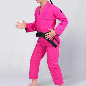 Offre Spéciale de service OEM Costumes uniformes de karaté à manches longues en coton Costumes de femmes d'arts martiaux en gros - Product Image 4