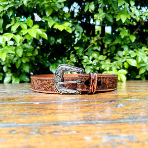 Ceinture Western Classique en Cuir de Vache Argentin Faite à la Main avec Motif Paisley et Boucle en Laiton Massif – Cuir Premium Durable pour Tenue Décontractée - Product Image 6