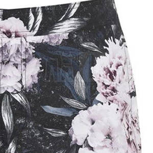 กางเกงขาสั้นผู้ชายสีพื้นแบบระเหิดแห้งเร็วสำหรับใส่ออกกำลังกายกลางแจ้ง - Product Image 2