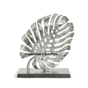 Escultura chapada en plata con forma de hoja de Metal de aluminio grabada personalizada decoración atractiva de lujo centro de mesa tendencia - Product Image 1