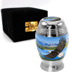Vente en gros Urnes funéraires commémoratives de qualité supérieure pour Human Ashe Collection à vendre - Product Image 1