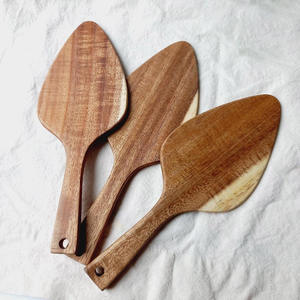 Ustensiles de service serveur de gâteau à pizza en bois spatule en bois naturel pelle pour servir des gâteaux au fromage et des tartes - Product Image 1