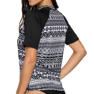 Camiseta deportiva de ocio informal de verano para mujer personalizada de alta calidad con cuello estampado y logotipo bordado, camisetas para mujer - Product Image 6