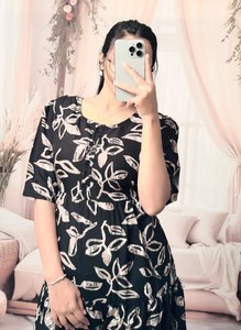 Presentamos nuestro impresionante traje de algodón para mujer con diseño reversible para un look festivo y elegante. - Product Image 5