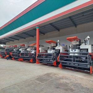 Cosechadora Kubota de entrega rápida DC105X Diseño robusto con capacidad de corte confiable Construido para trabajos agrícolas pesados - Product Image 1