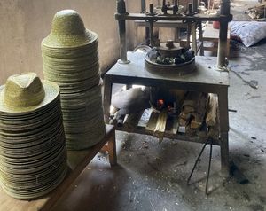 [HOT - DEAL] -Sombrero de algas marinas suaves/Sombreros de Sol de verano hechos a mano para hombres y mujeres hechos de paja natural 100% - Product Image 5