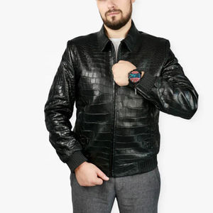 Chaqueta de Cuero, Nueva, con Grabado de Cocodrilo, Negra, de Cuero Vacuno Genuino, Estilo Bomber - Product Image 2