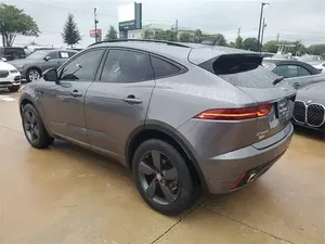 Voitures d'occasion de véhicules E-PACE Jaguar 2020 d'occasion Pristine Clean - Product Image 2
