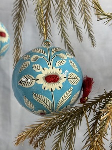 Papel Mache Adornos de Navidad Bolas de color azul - Product Image 3