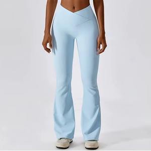 Vêtements de sport pour femmes de haute qualité, 2 pièces, yoga, couleur unie, taille élastique, tissu léger et extensible - Product Image 3