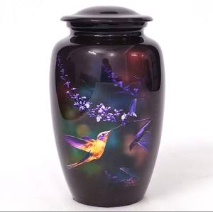 Urne funéraire commémorative en croix violette et dorée avec un motif floral orné pour la mémoire fondée sur la foi - Product Image 5