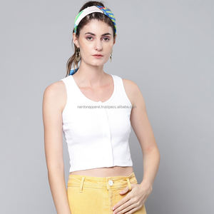 Nardon Apparel Haut court à coupe ajustée pour femme 100% coton Streetwear de sport graphique à manches courtes pour l'été - Product Image 3