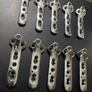 Plaque de verrouillage à rayon distal vétérinaire en titane orthopédique approuvée CE Pack de source d'alimentation manuelle 5 Instruments chirurgicaux - Product Image 1