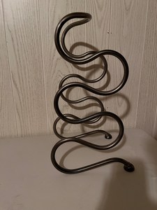 Unique shaped design wine storage rack holder for kitchen home decoration dining <b>table</b> champagne wine display rack holder bar - Product Image 2