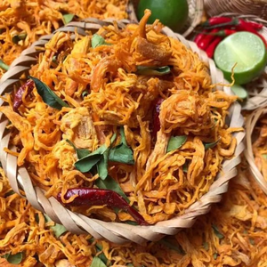 Ngon Khô Cay gà vụn/ngon & giòn kết cấu/giá bán buôn cạnh tranh/made in Việt Nam - Product Image 5