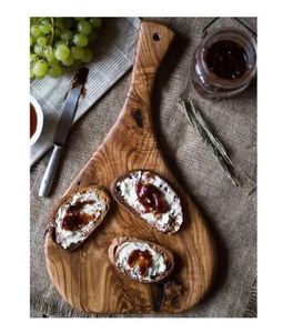 Nouvelle arrivée Planche à découper en bois durable fabriquée avec du bois de qualité supérieure pour une utilisation durable et un accessoire de cuisine élégant - Product Image 1