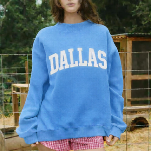 Sweat-shirt à col montant pour femme, long, automne/hiver, coupe ample confortable, style décontracté, pull avec logo sur le devant - Product Image 2