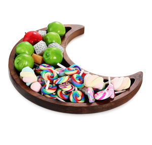 Bandeja de Madera Personalizada de Excelente Calidad, Juego de Bandejas de Madera Pintadas con Forma de Luna y Estrella, Ecológicas, al Mejor Precio - Product Image 1