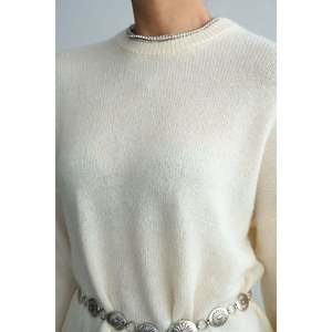 Suéter Crema con Doble Cuello - Product Image 3
