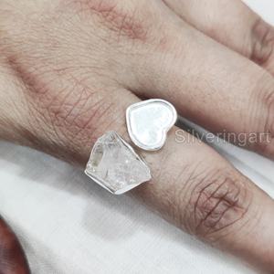 Joyería de piedra en bruto, anillo para mujer, piedra preciosa de cuarzo rosa crudo Natural, piedra natal de abril, anillo ajustable con corazón, anillo de Plata de Ley 925 - Product Image 3
