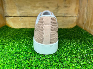 Baskets décontractées unisexes légères et respirantes Chaussures quotidiennes de haute qualité pour les activités Maille confortable à fermeture à lacets Prix bas - Product Image 4