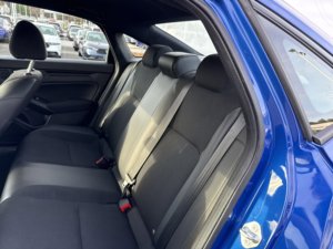 Honda Civic Sport CVT d'occasion propre 2024 - Product Image 6