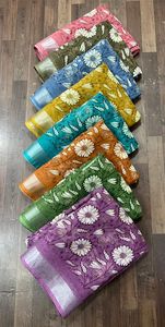 Sari estampado Lilen Tela suave de la mejor calidad Estilo moderno Sari estampado con blusa Fiesta de bodas sin peso y Diwali Adecuado - Product Image 2