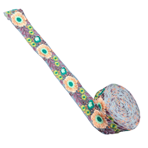 Bordado de alta calidad de fantasía de diseñador encajes cintas de ajuste vestido de cuello encaje con cuentas a precio al por mayor para la exportación de la India - Product Image 1