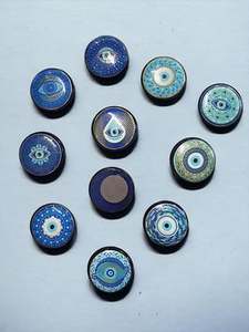 Imán de Cristal con Diseño de Ojo Turco, Forma Redonda, Diseño en Relieve, Tema Moderno de Estambul - Product Image 3