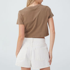 Venta al por mayor mujeres algodón Crop camiseta Casual manga corta verano moda Top elegante moda Streetwear señoras logotipo personalizado botón - Product Image 4