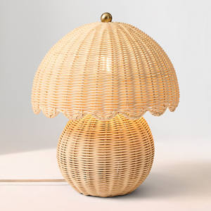 Nueva Lámpara de Mesa con Forma de Hongo Hecha en Vietnam con Precio de Mayoreo, Color Natural - Product Image 6