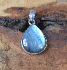 Pendentif en argent sterling 925 plaqué or au design simple avec pierre précieuse labradorite, cadeau de mariage idéal pour les amoureux, bijoux avec estampe 925 - Product Image 4