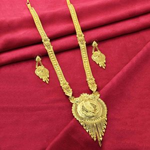 Gros 14K 18K 24K Micro plaqué or ensemble de bijoux de mode, Micro en laiton formant de longs colliers, ensemble de bijoux de conception traditionnelle. - Product Image 1