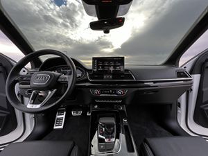 Audi SQ5 ABT 2021, 2 500 Miles, Pack Prestige S Sport, Moteur Turbo, Sièges en Cuir, Toit Ouvrant Panoramique Automatique, Conduite à Gauche - Product Image 6