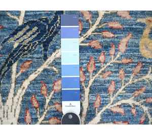 Tapis noué à la main bleu paon de haute qualité laine et soie brodées pour la prière pour les hôtels et les restaurants de salon - Product Image 5